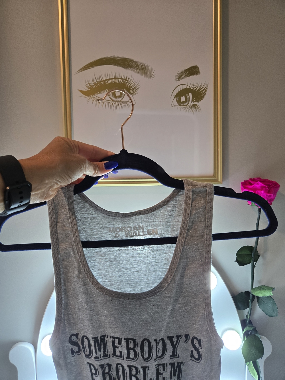 Morgan Wallen Grey 'Somebody's Problem' Graphic Crop Tank - Picture 9 of 9